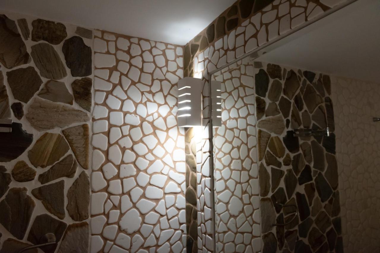 Evdokia'S Apartments And Rooms Neos Marmaras Exterior photo